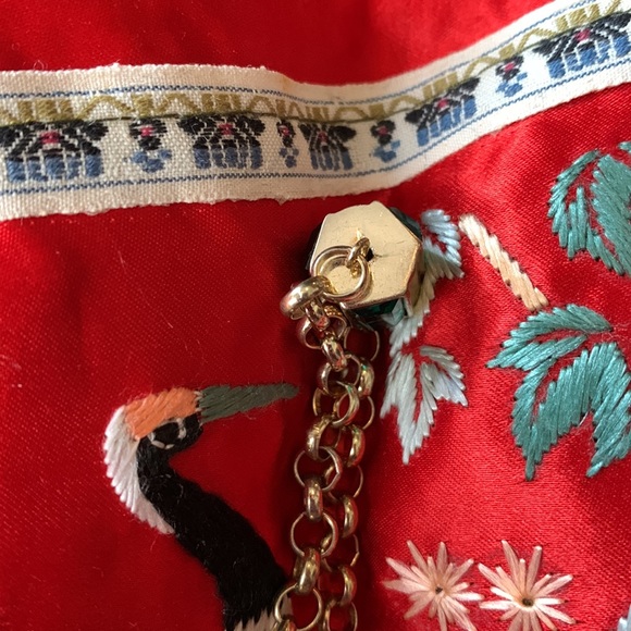 NWT Coldwater Creek Emerald Link Long Golden Necklace - Picture 6 of 8